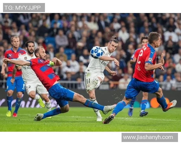 萨尔茨堡红牛迎战马德里竞技展开欧战较量双方实力对决引人瞩目